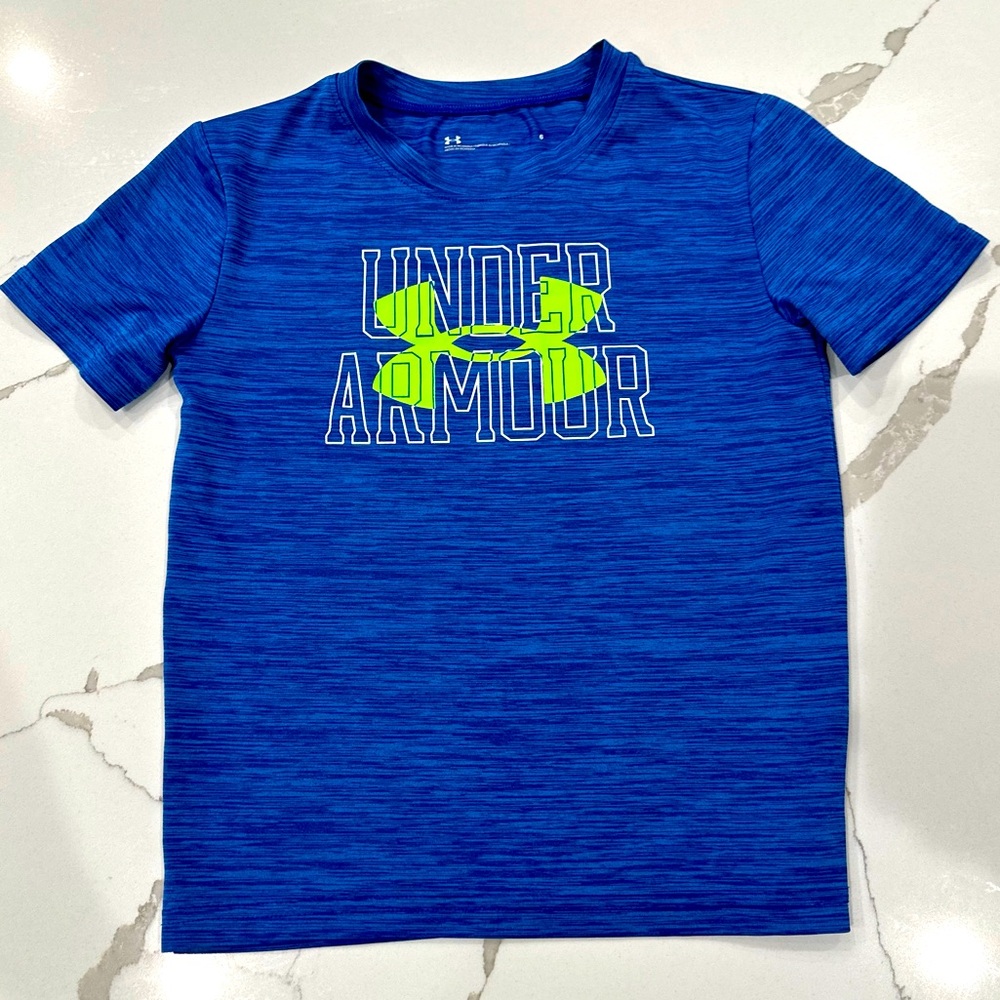 Under Armour Blue Activewear Shirt Size 6